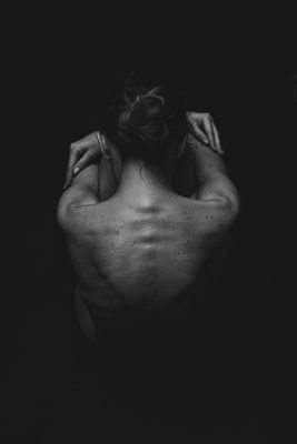 Stephanie / Nude  Fotografie von Fotografin Claudia Kobrow | STRKNG