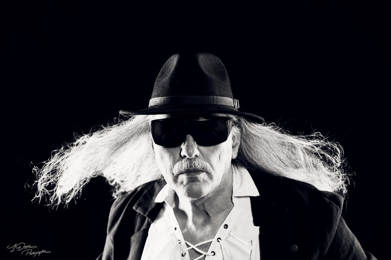 Licht und Schatten - &copy; Ulrich Herrmann | Black and White