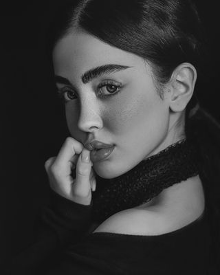 bahar / Black and White  photography by Photographer Hamed heydari | STRKNG