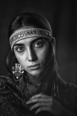 faezeh / Portrait  photography by Photographer Hamed heydari | STRKNG